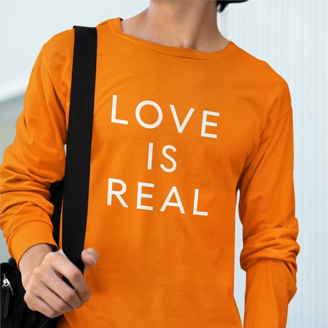 Chuck Tingle Love Is Real Shirt