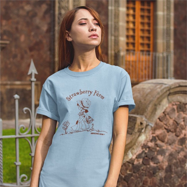 Romantic Blue Shop Hart Strawberry Farm T Shirt